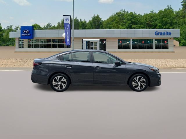 Used 2025 Subaru Legacy Premium AWD/4WD image 6