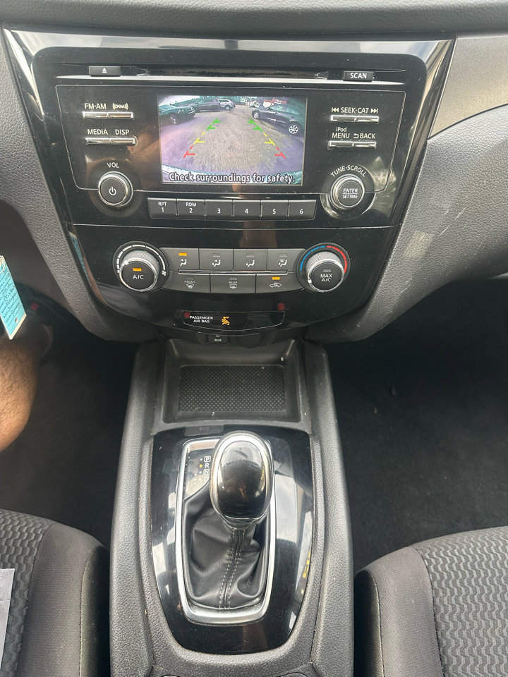 Used 2017 Nissan Rogue Sport S w/ S Appearance Package image 24