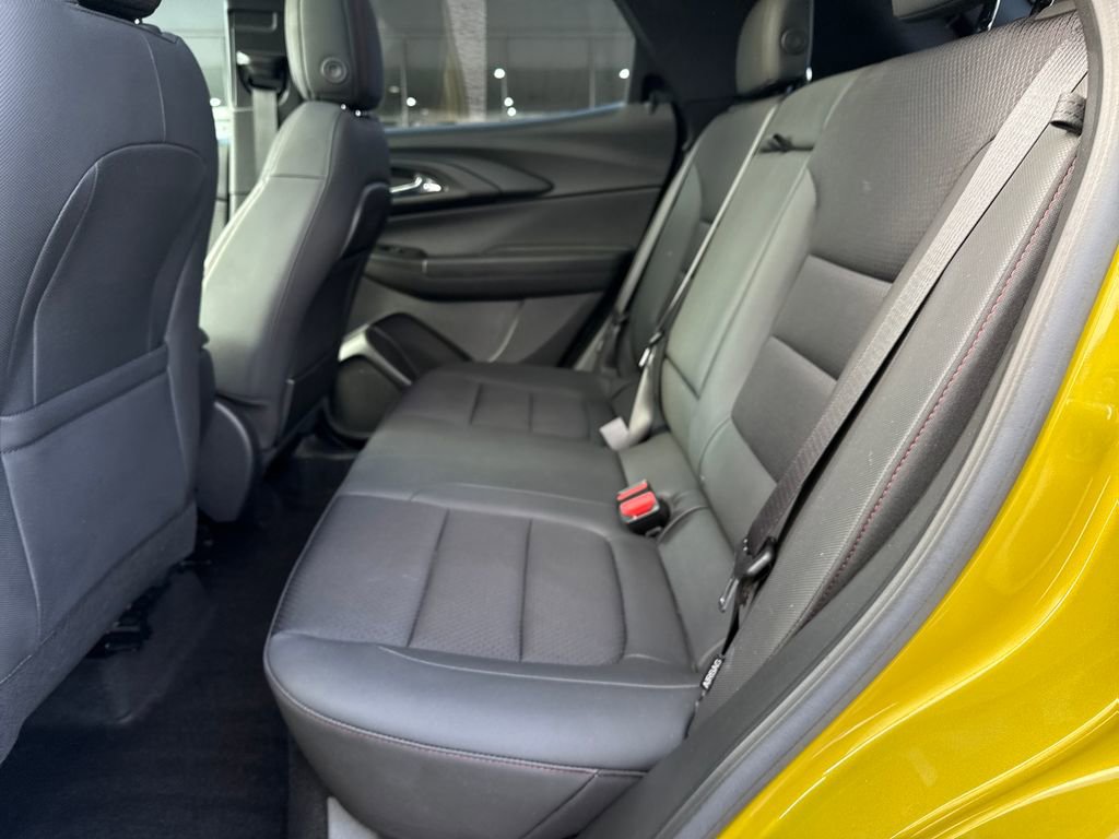 Used 2023 Chevrolet TrailBlazer RS w/ Sun and Liftgate Package image 31