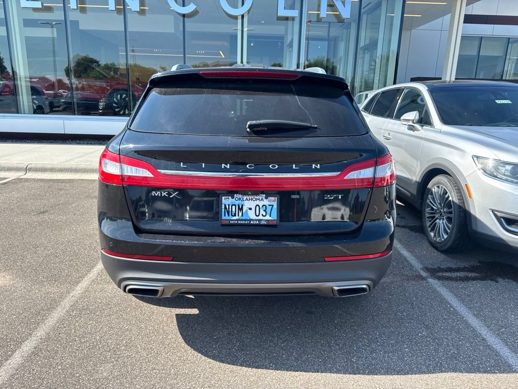 Used 2017 Lincoln MKX Reserve FWD image 5