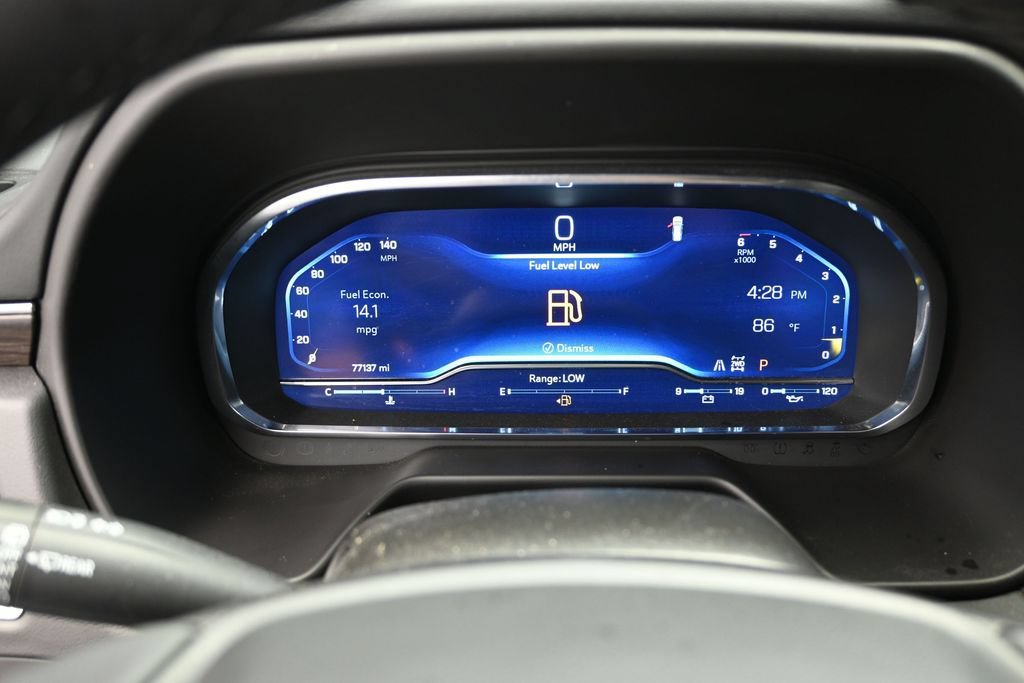 Used 2024 Chevrolet Suburban LT AWD/4WD image 13