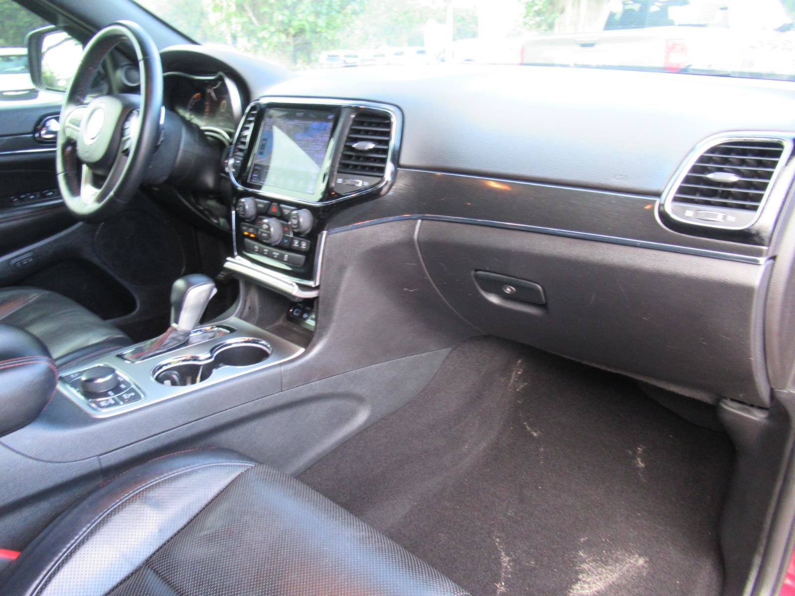 Used 2019 Jeep Grand Cherokee Trailhawk w/ Trailhawk Luxury Group AWD/4WD image 11