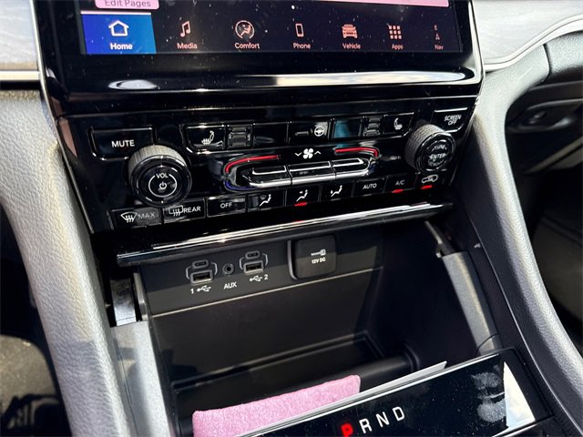 New 2025 Jeep Grand Cherokee L Limited w/ Trailer Tow Package image 22