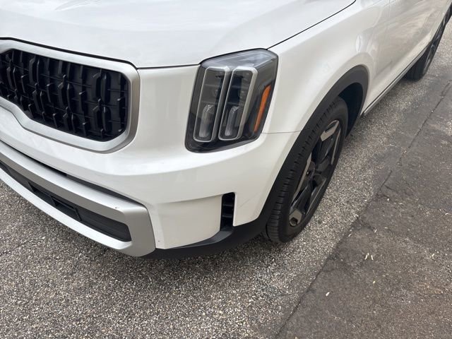 Used 2025 Kia Telluride EX AWD/4WD image 9