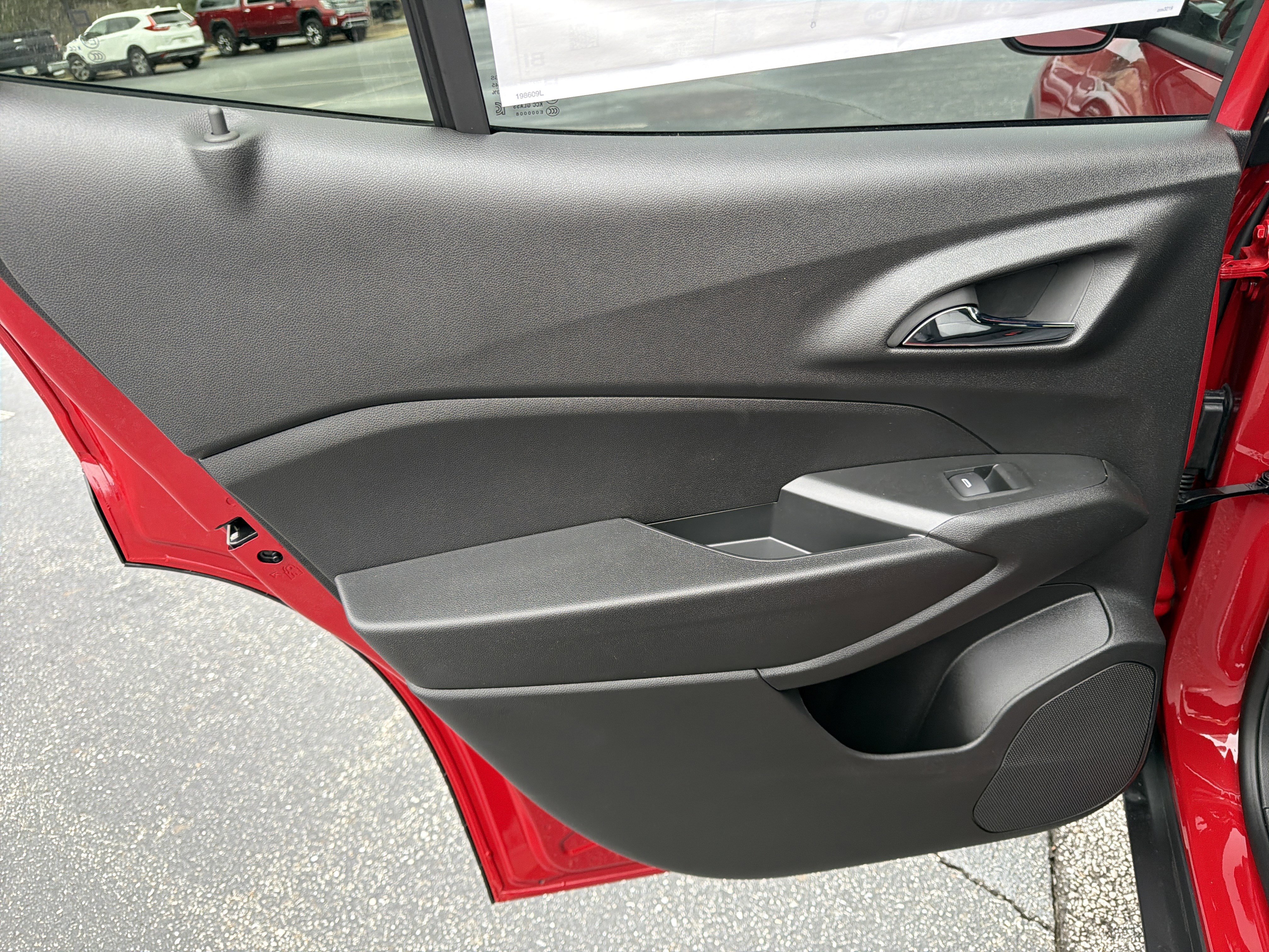 New 2026 Chevrolet Trax RS w/ Driver Confidence Package image 21