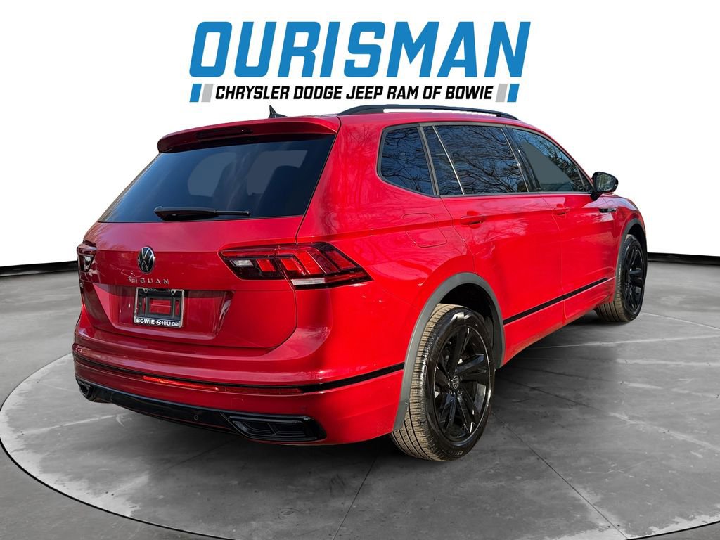 Used 2024 Volkswagen Tiguan SE R-Line image 6