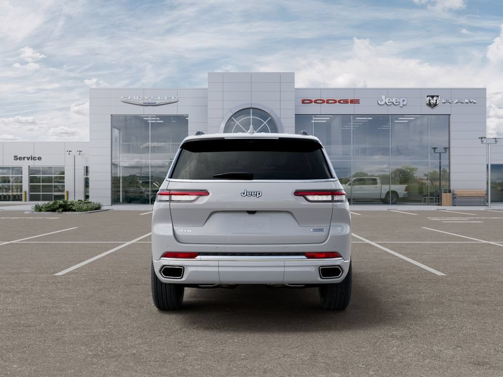 New 2025 Jeep Grand Cherokee L Overland w/ Advanced Protech Group III AWD/4WD image 8