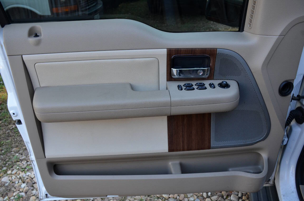 Used 2004 Ford F150 XLT RWD image 18
