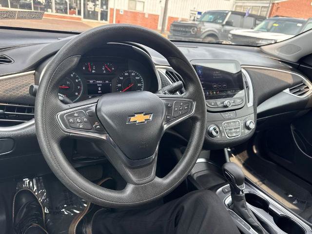 Used 2024 Chevrolet Malibu LT FWD image 17