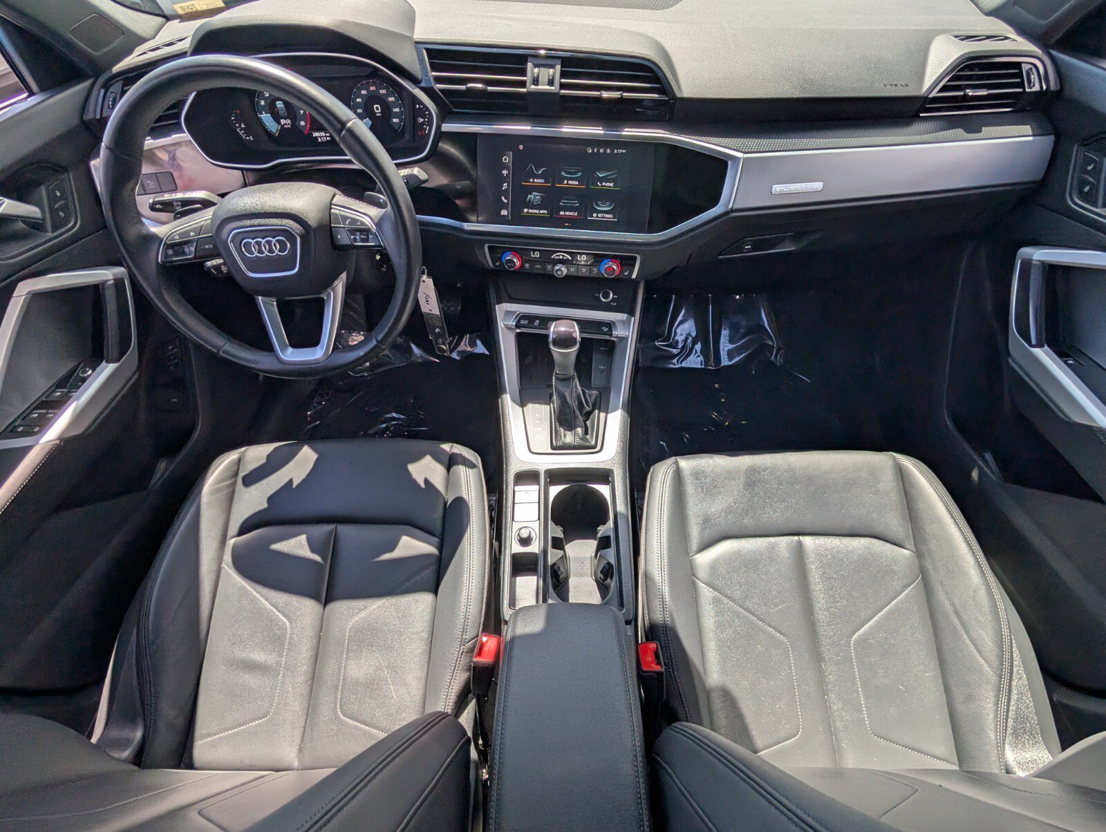 Used 2022 Audi Q3 2.0T Premium Plus AWD/4WD image 15