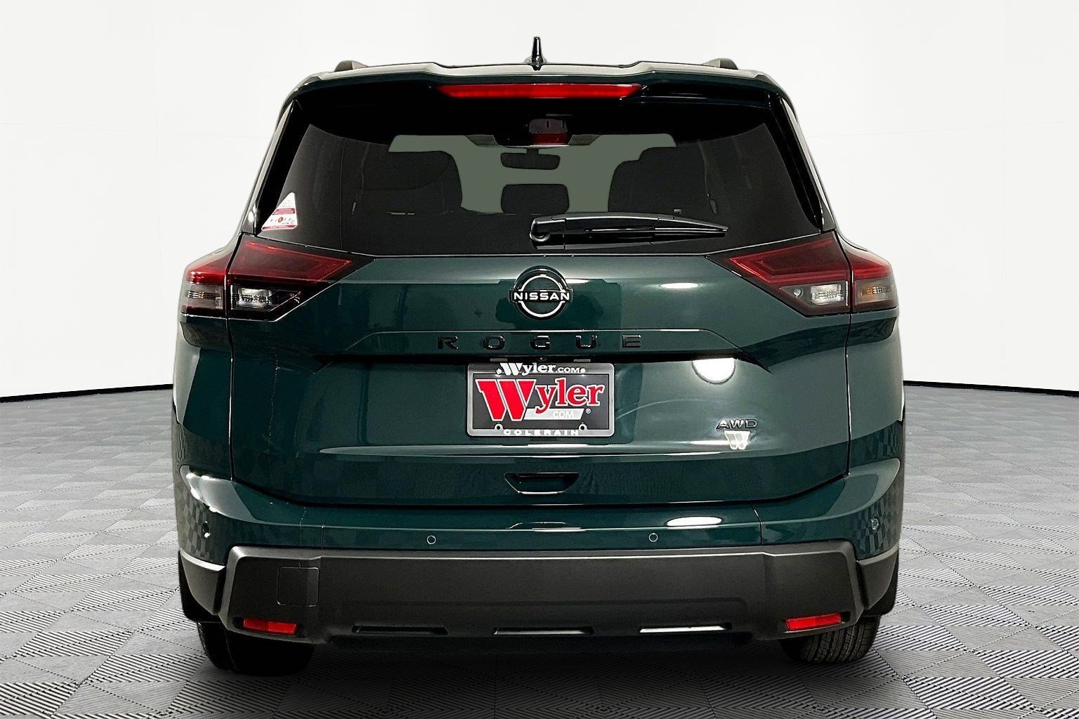 New 2026 Nissan Rogue Dark Armor AWD/4WD image 5