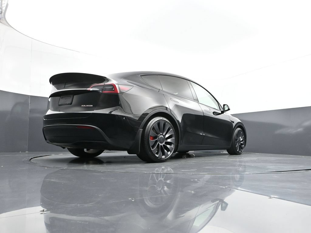 Used 2024 Tesla Model Y Performance AWD/4WD image 50