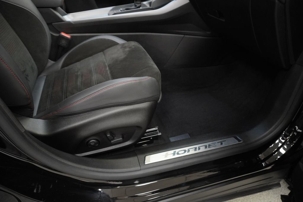 Used 2025 Dodge Hornet R/T AWD/4WD image 49