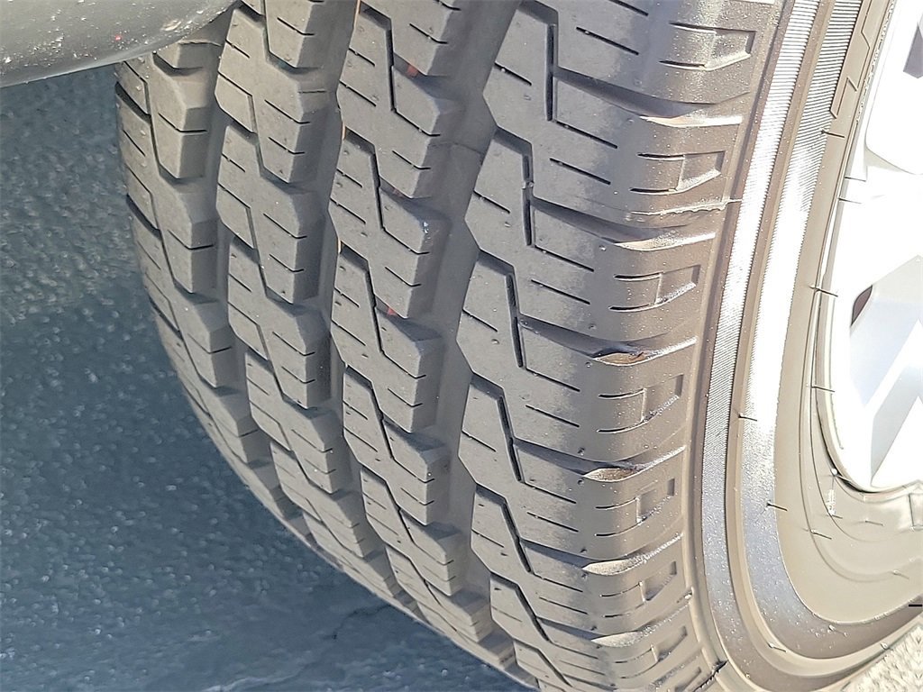 Used 2019 Ford Transit 350 XLT image 28