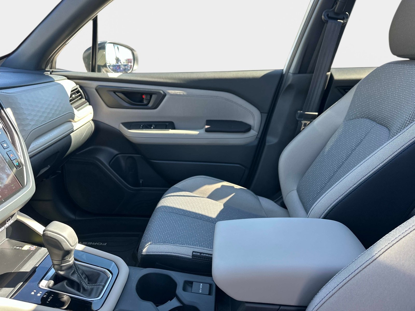 Used 2025 Subaru Forester Premium w/ Protection Package (1PH) image 25