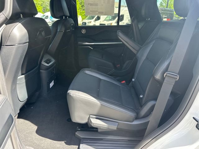 New 2026 Lincoln Navigator Reserve image 22