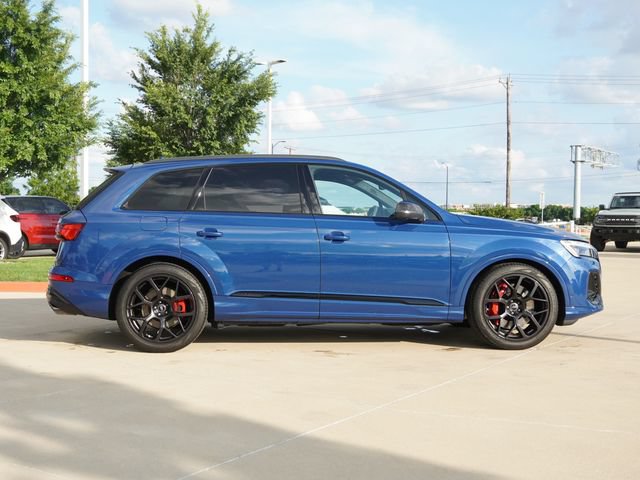 Used 2025 Audi SQ7 Prestige AWD/4WD image 10