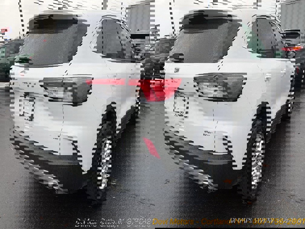 Certified 2022 Ford Escape SE w/ Convenience Package image 3