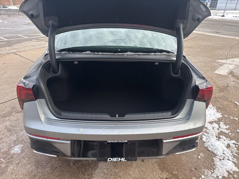 New 2026 Kia K5 GT w/ GT1 Package FWD image 10