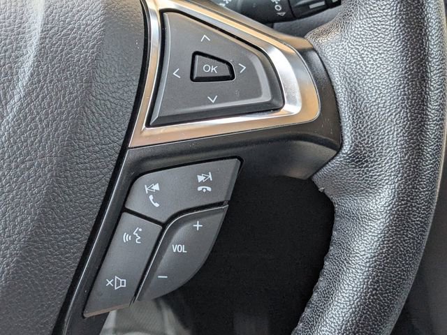 Used 2023 Ford Edge SEL image 28