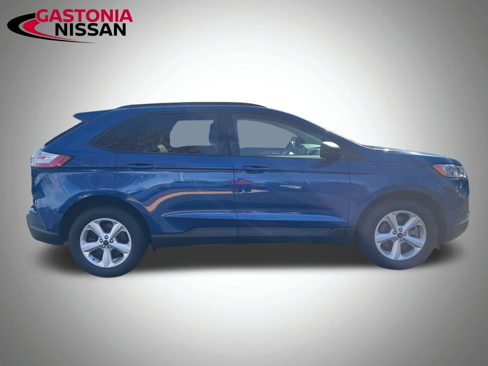 Used 2022 Ford Edge SE image 17