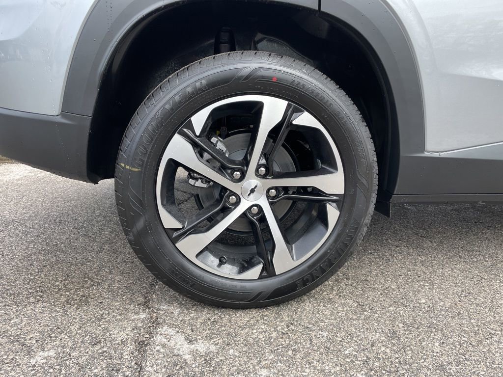 New 2026 Chevrolet Trax RS w/ Driver Confidence Package image 50