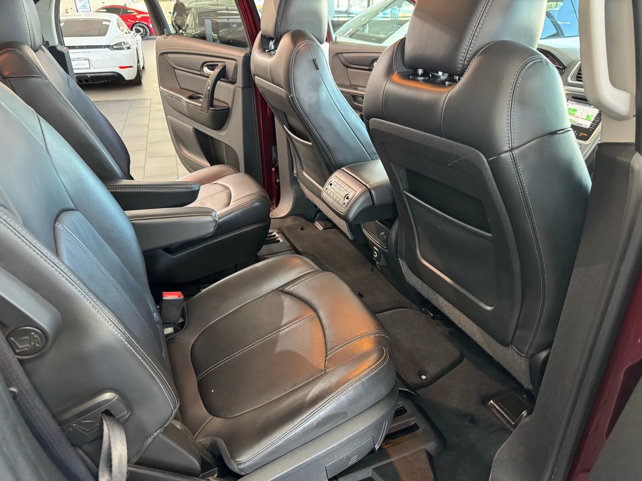 Used 2017 GMC Acadia Limited SLT image 19