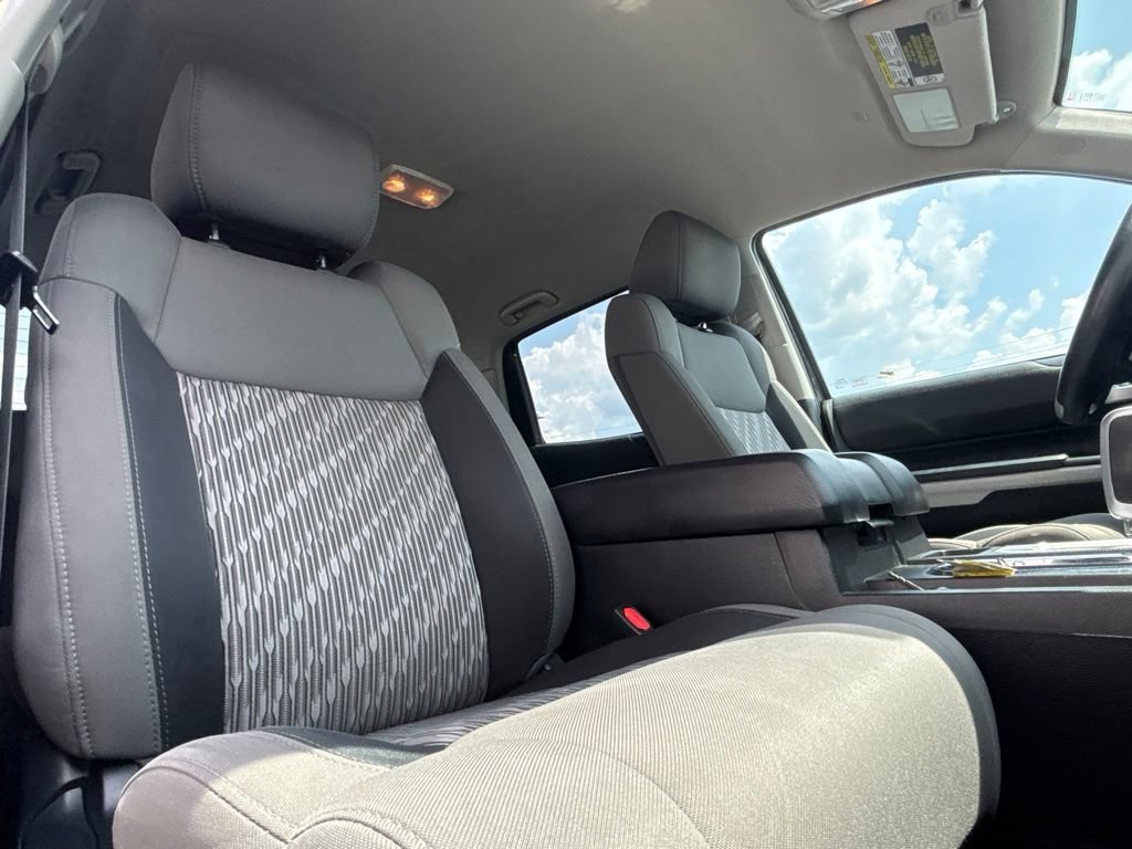 Used 2019 Toyota Tundra SR5 AWD/4WD image 26