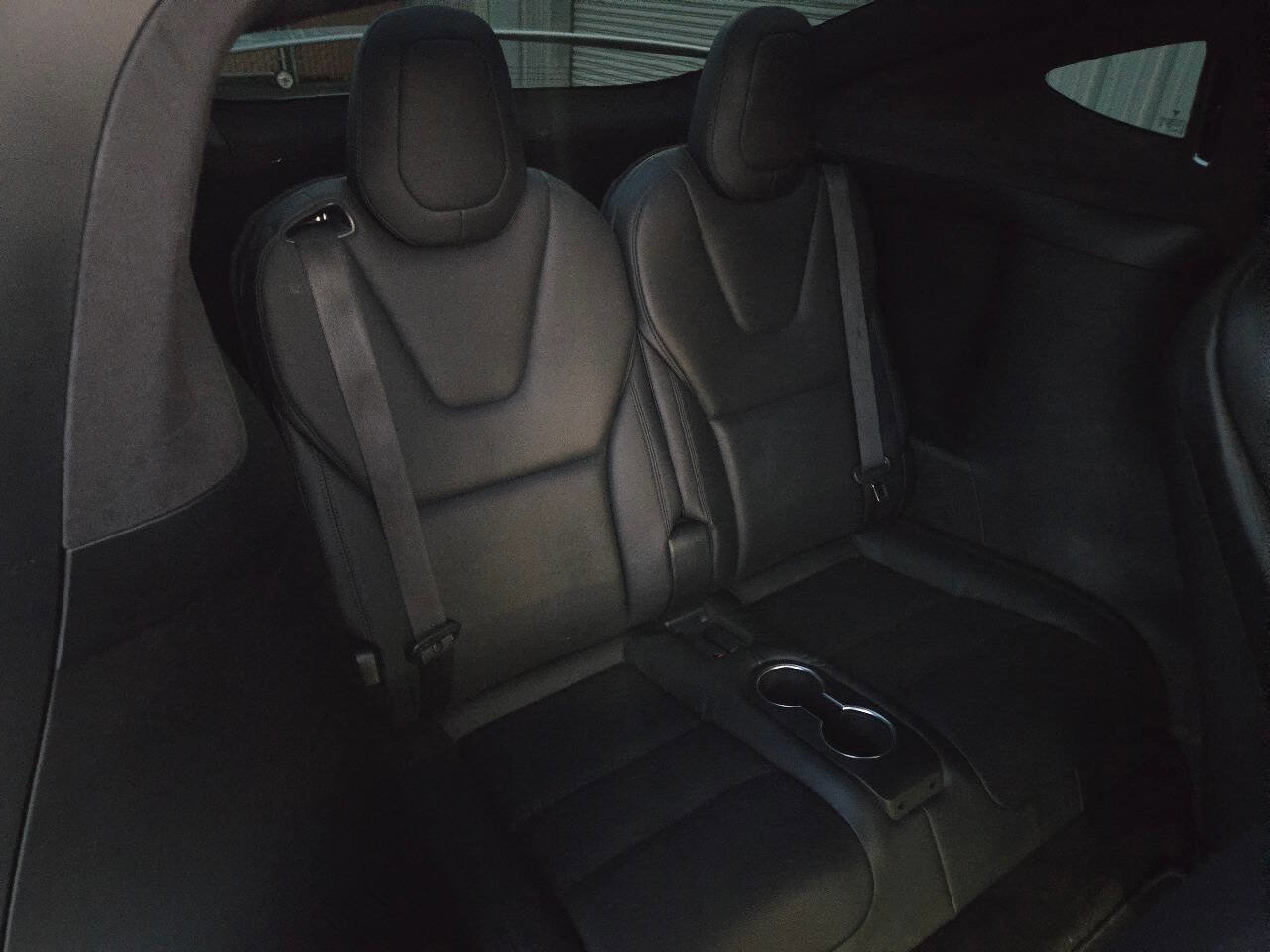 Used 2022 Tesla Model X Base AWD 4dr SUV image 25