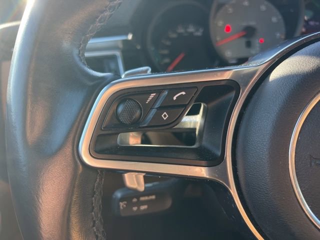 Used 2016 Porsche Macan S image 20