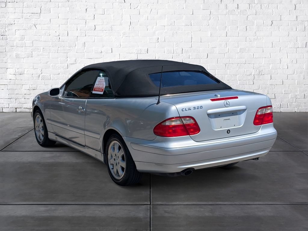 Used 2000 Mercedes-Benz CLK 320 Cabriolet image 5