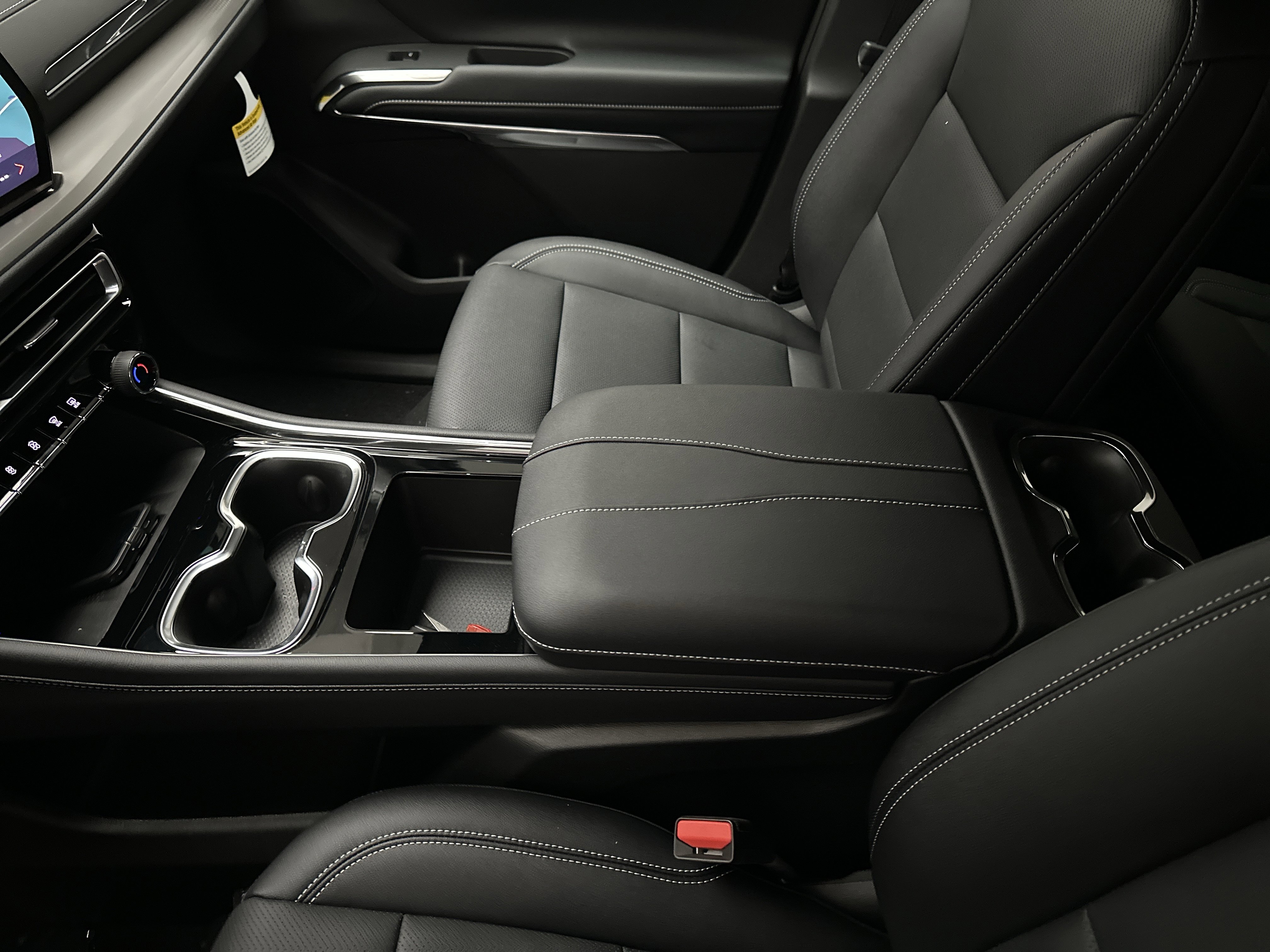 New 2026 Chevrolet Traverse LT w/ Driver Confidence Package image 42