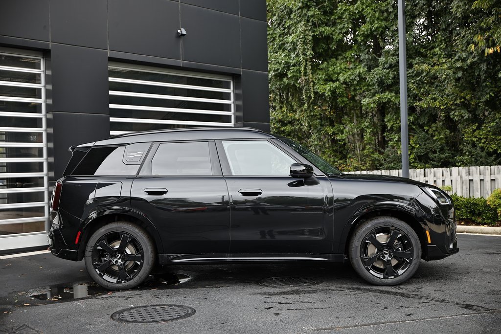 New 2026 MINI Cooper Countryman S w/ Comfort Package Max image 3