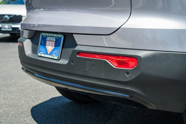 New 2026 Volvo XC40 B5 Plus w/ Climate Package AWD/4WD image 9