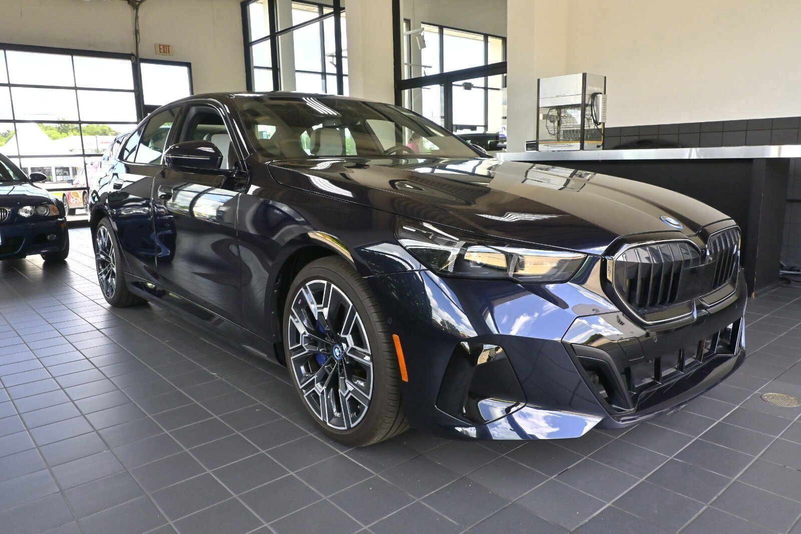 Used 2024 BMW i5 eDrive40i w/ Executive Package