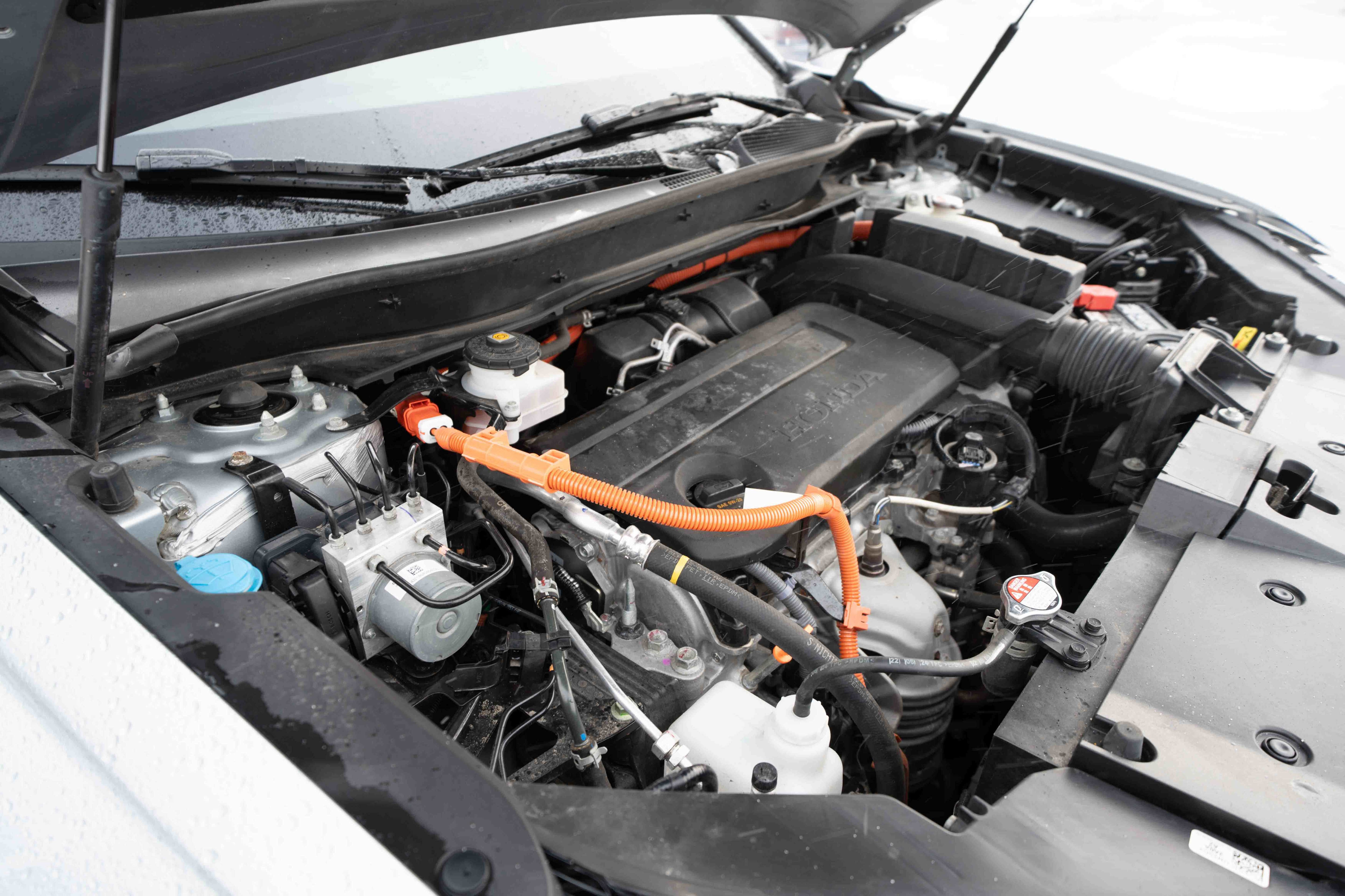 Certified 2025 Honda CR-V Sport image 32