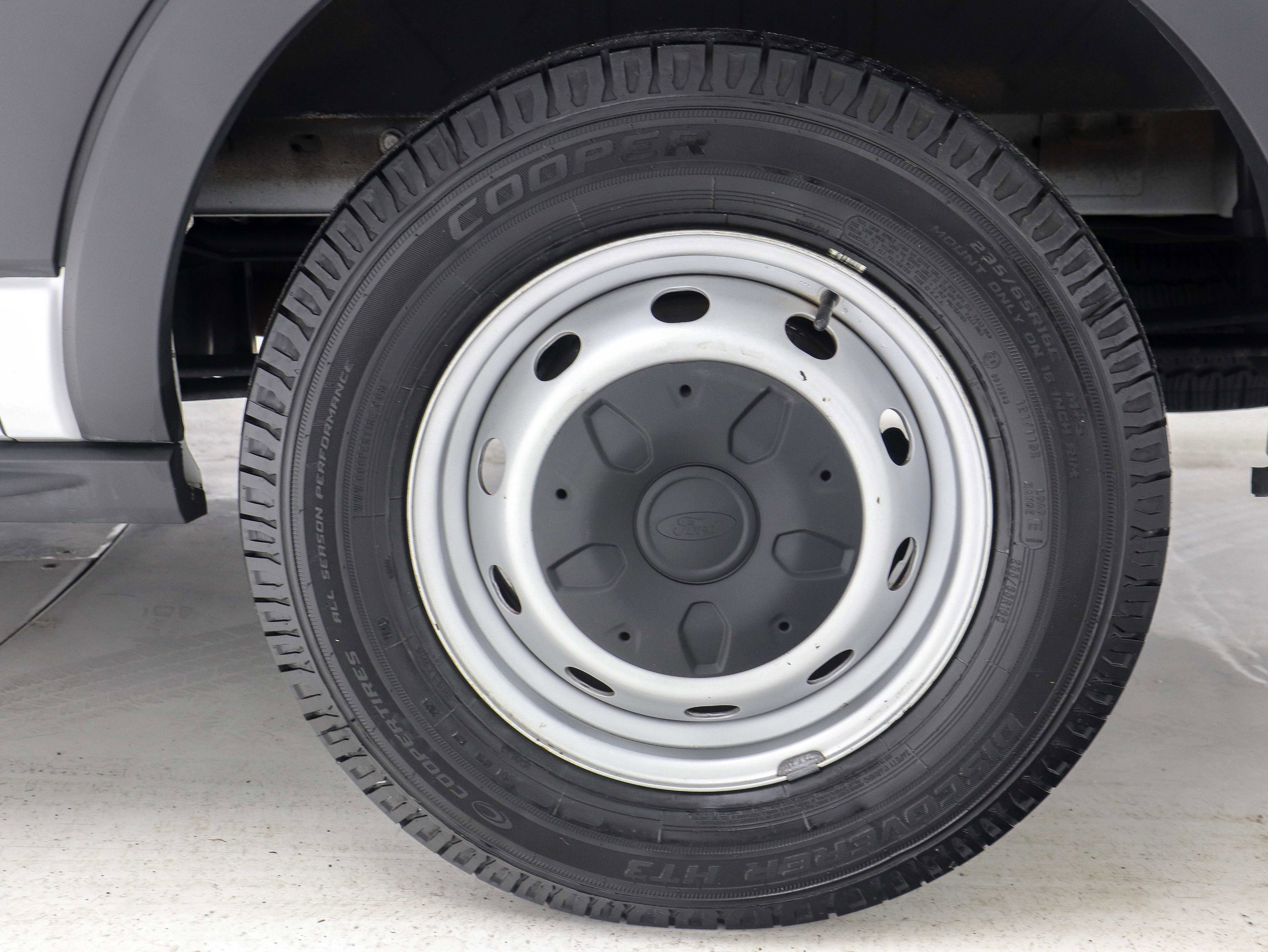 Used 2021 Ford Transit 150 XL image 29