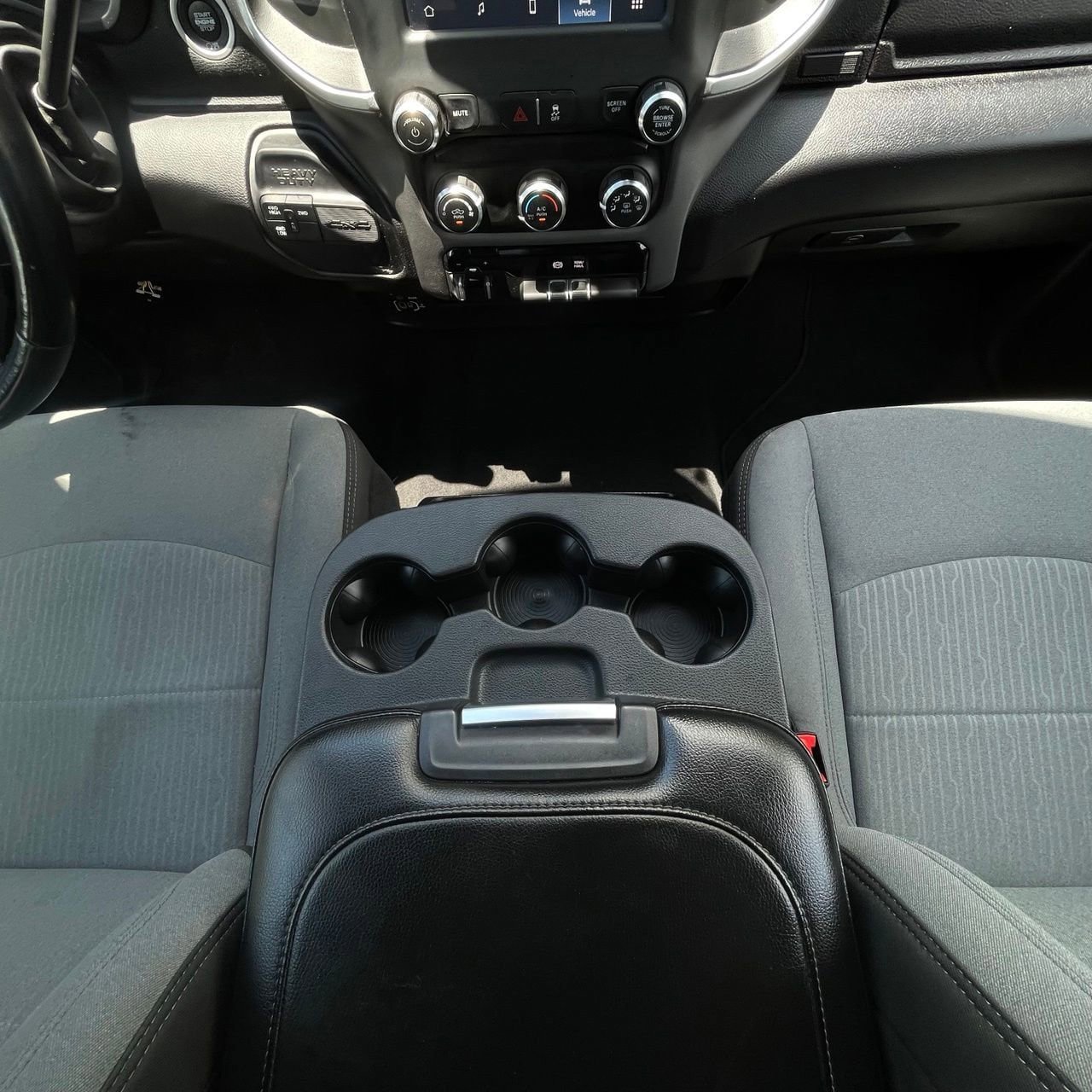 Used 2024 RAM 3500 Big Horn AWD/4WD image 20