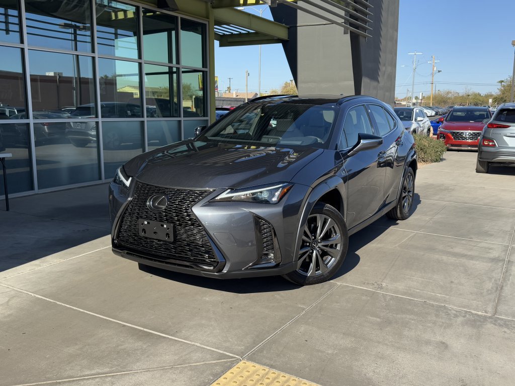 Used 2024 Lexus UX 250h F Sport image 2