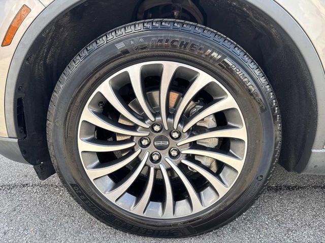 Used 2020 Lincoln Aviator Reserve w/ Equipment Group 201A image 9