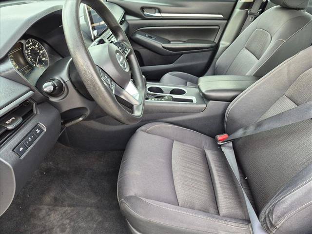 Used 2022 Nissan Altima 2.5 SV FWD image 15