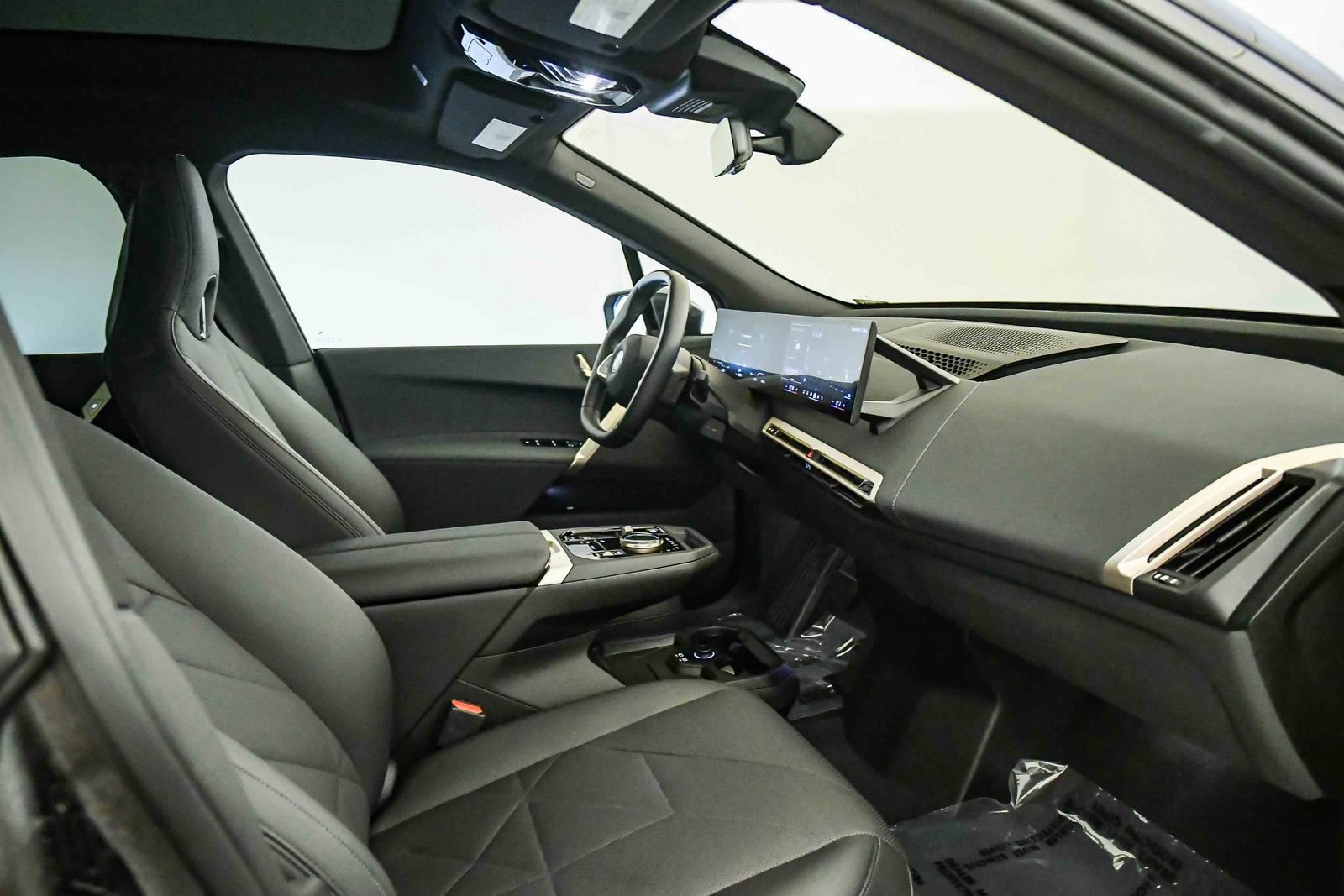 Certified 2024 BMW iX xDrive50 AWD/4WD image 16