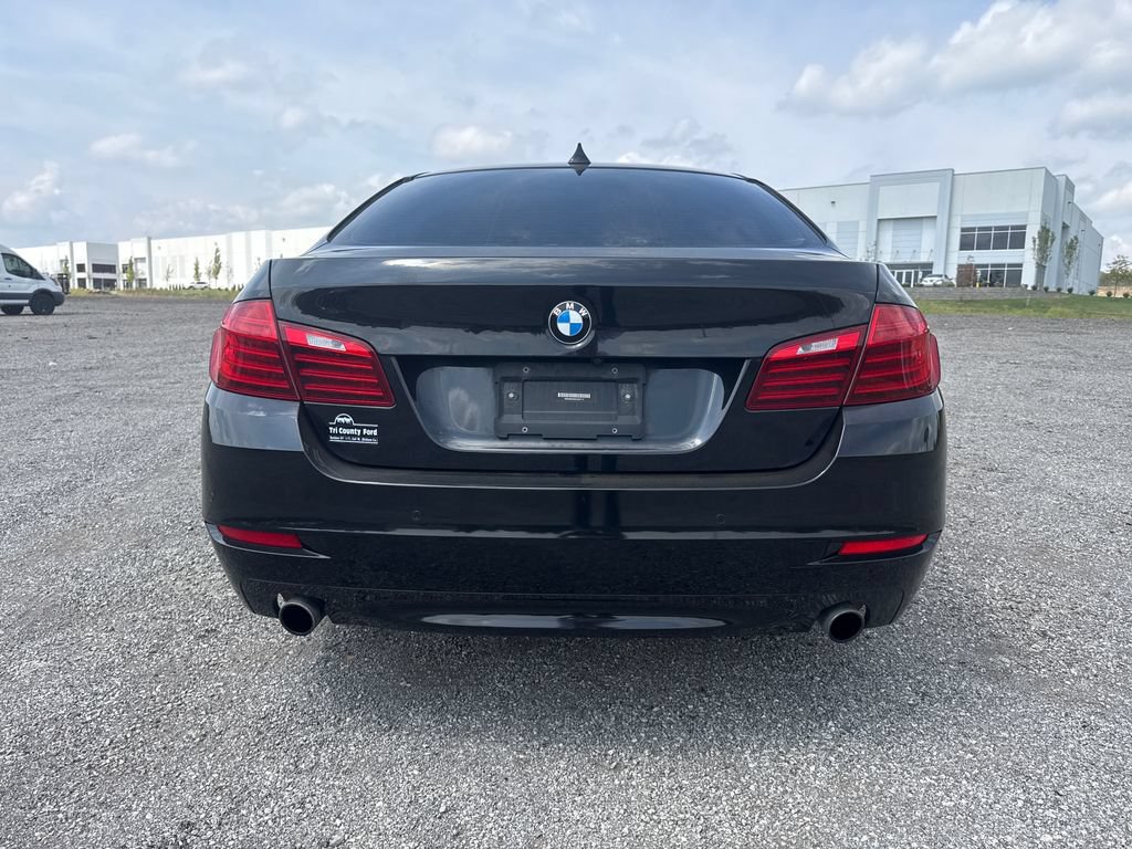 Used 2016 BMW 535i xDrive Sedan AWD/4WD image 7