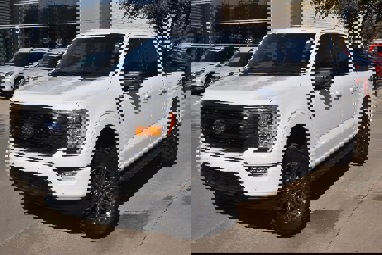 Used 2022 Ford F150 XLT w/ Equipment Group 302A High image 43