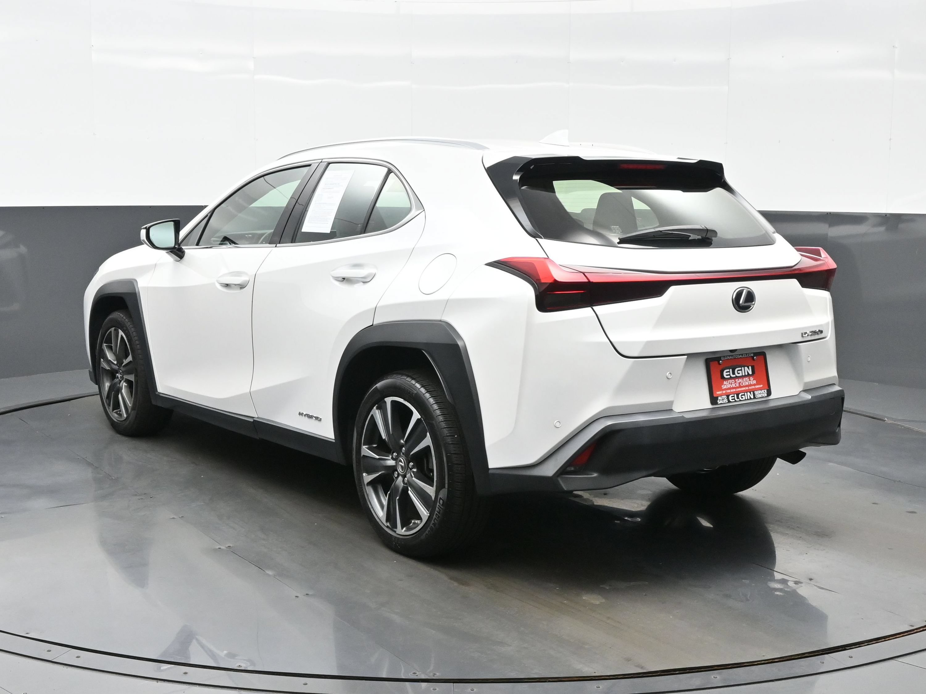 Used 2020 Lexus UX 250h w/ Premium Package AWD/4WD image 4