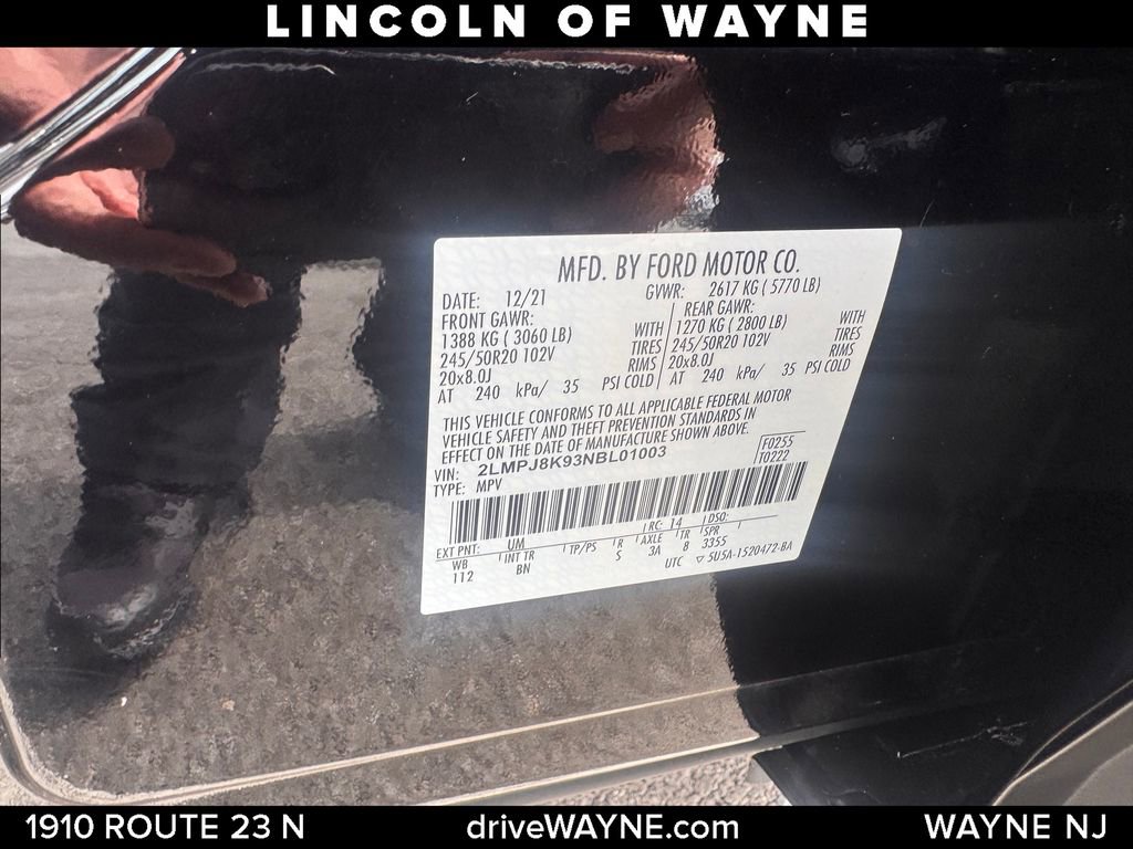 Certified 2022 Lincoln Nautilus Reserve AWD/4WD image 27