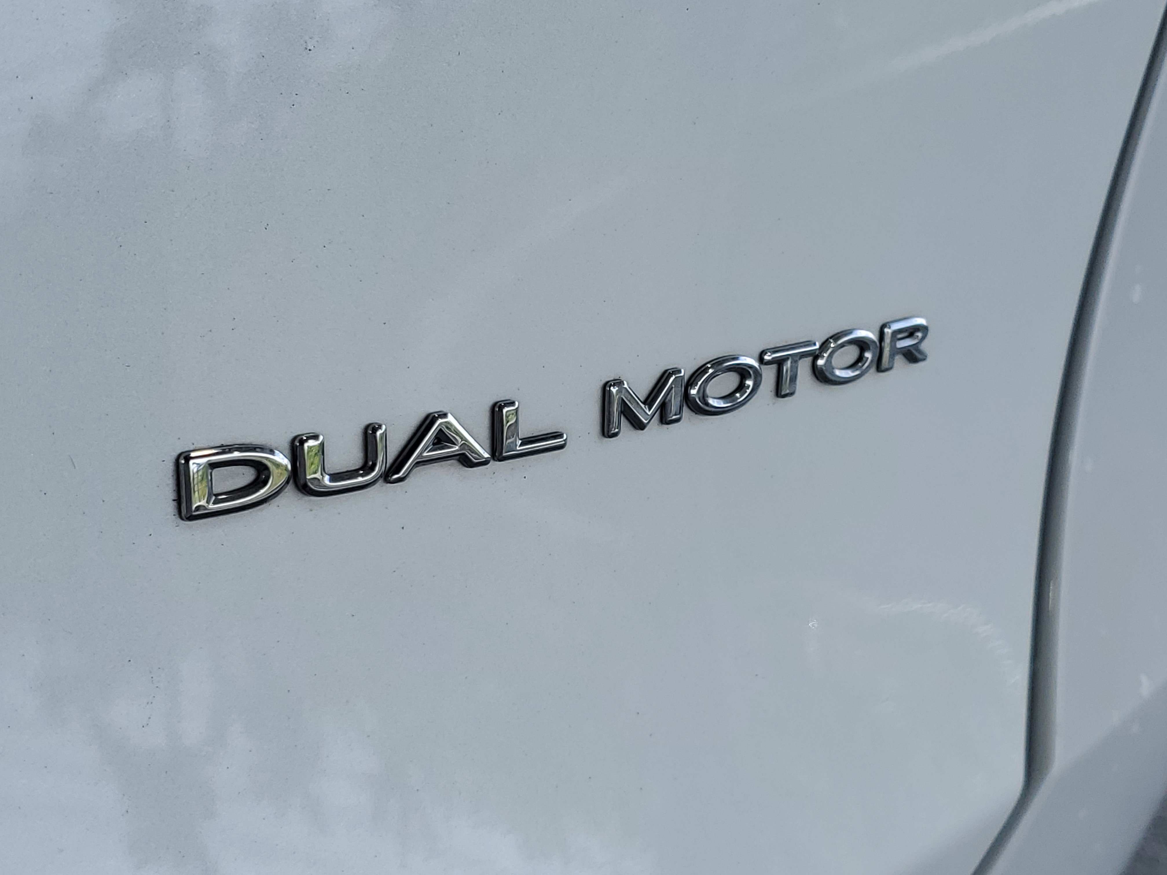 Used 2023 Tesla Model Y Long Range image 6