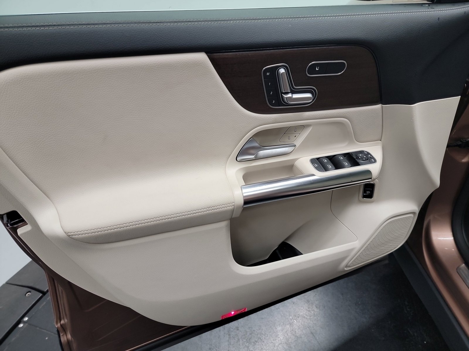 Used 2021 Mercedes-Benz GLA 250 4MATIC image 13