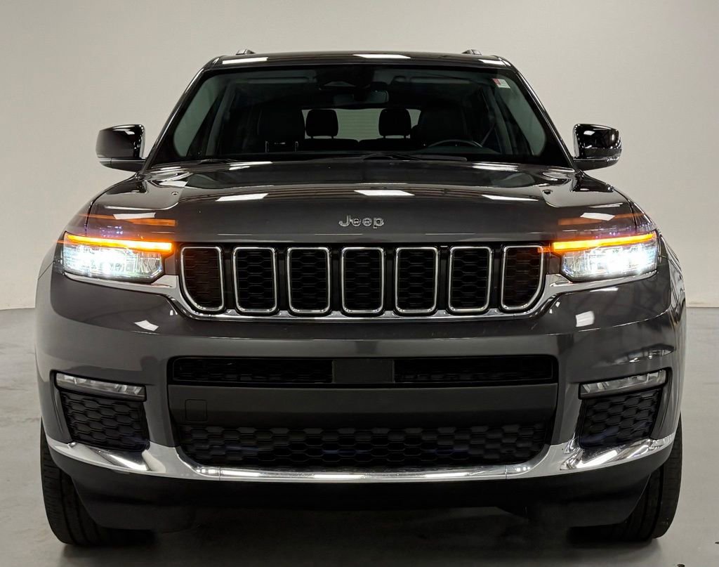 Used 2022 Jeep Grand Cherokee L Limited AWD/4WD image 7