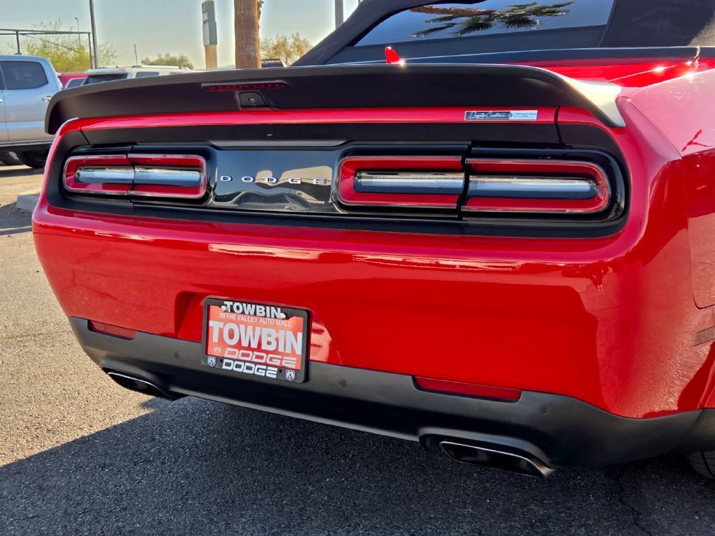 Used 2020 Dodge Challenger R/T Scat Pack RWD image 5